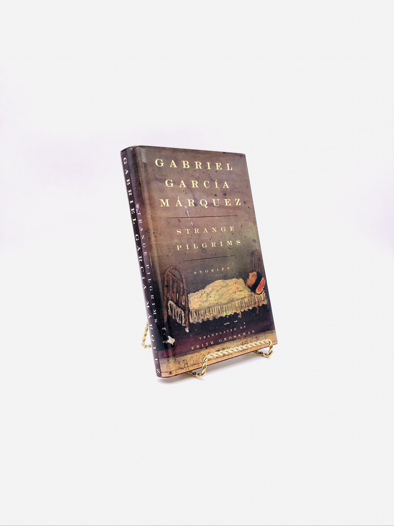 Strange Pilgrims. By Gabriel Garcia Marquez. Translated by Edith Grossman. First American Edition. Knopf. New York, 1993.