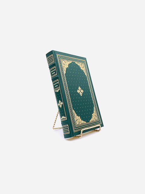 Collected Poems. By Marianne Moore. Illustrated by Kevin King. Illustrated Edition. Franklin Library. Franklin Center, 1984.