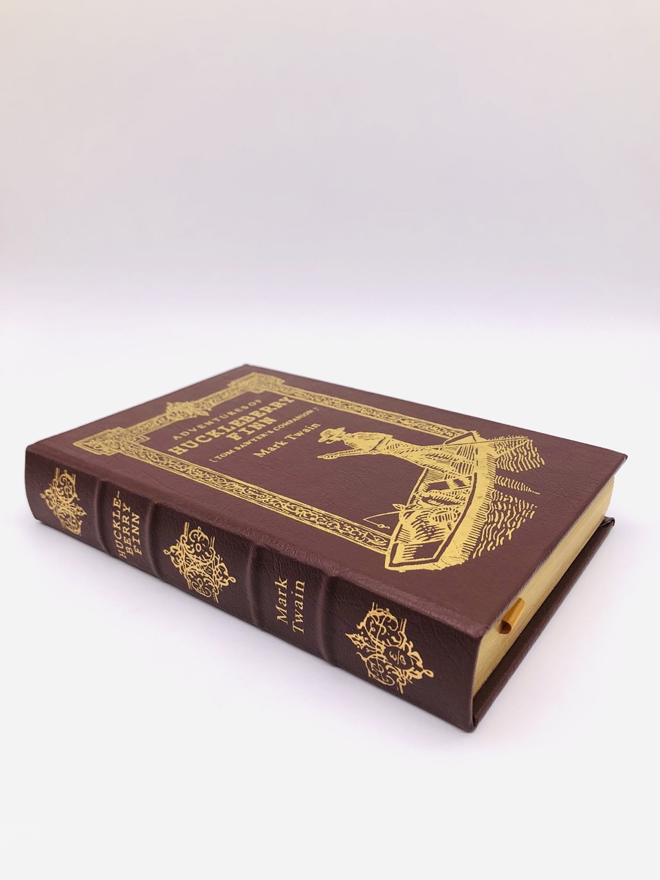 Adventures of Huckleberry Finn. By Mark Twain. Illustrated by Thomas Hart Benton. Collector's Edition. Easton Press. Norwalk, 1994. - Image 3