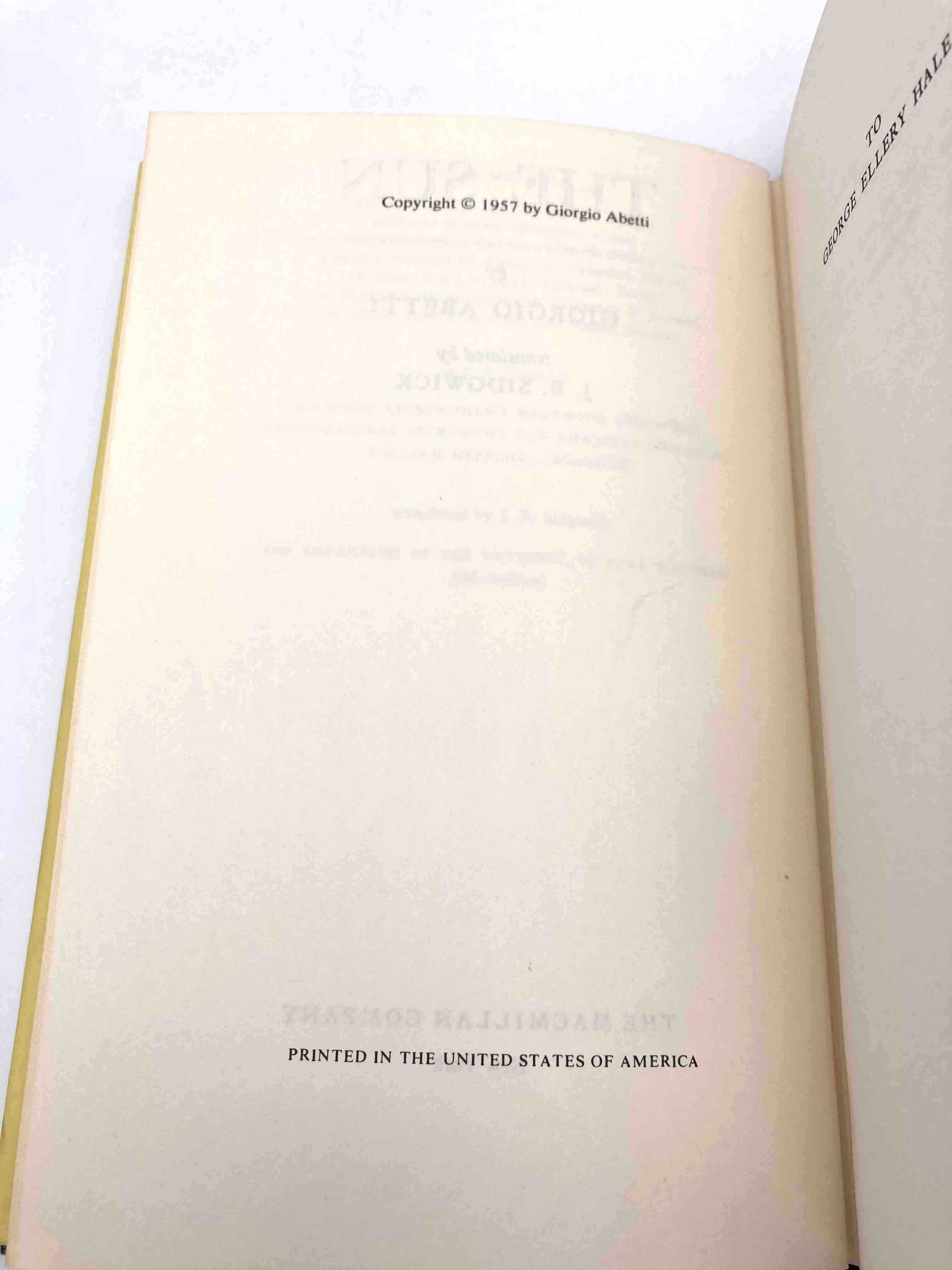 The Sun. By Giorgio Abetti. Translated by S.B. Sidgwick. First American Edition, First Printing. Macmillan. New York, 1957. - Image 6