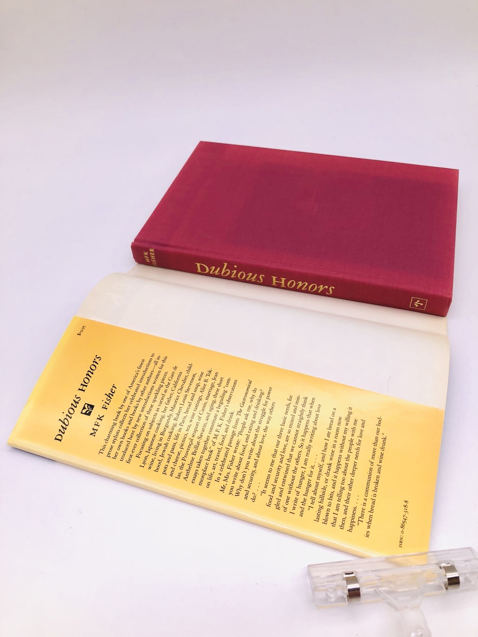 Dubious Honors. By MFK Fisher. First Edition, First Printing. North Point Press. San Francisco, 1988. - Image 5