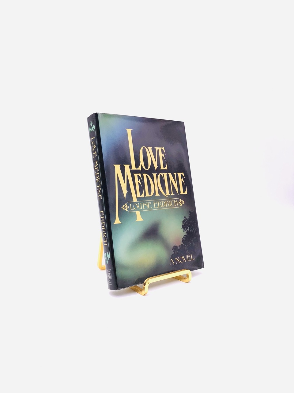 Love Medicine. By Louise Erdrich. First Edition, First Printing. Holt, Rinehart, Winston. New York, 1984.