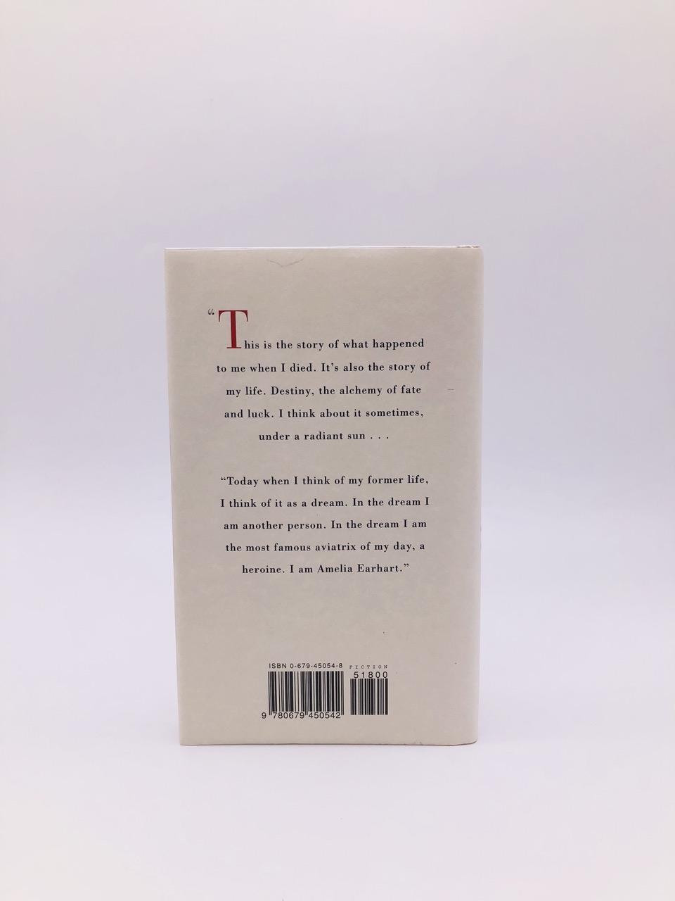 I Was Amelia Earhart. By Jane Mendelsohn. First Edition, First Printing. Knopf. New York, 1996. - Image 2