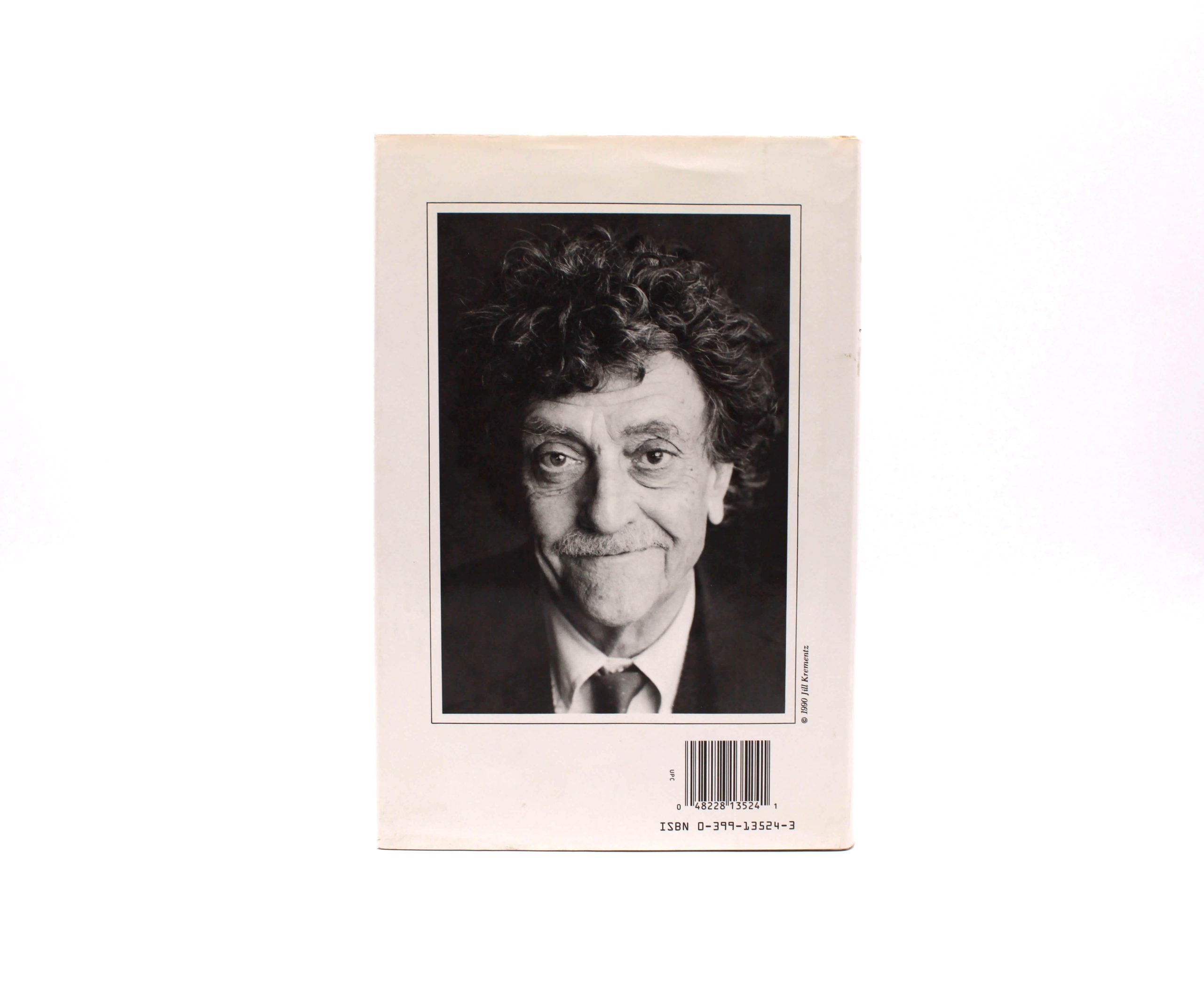 Hocus Pocus. By Kurt Vonnegut. First Trade Edition, First Printing. Putnam. New York, 1990. - Image 3
